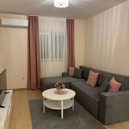 Enjoy Kvart Apartment *